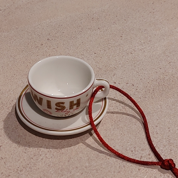 StarbucksWISHCHRISTMAS TreeTEACUP and attached SAUCER ORNAMENT2006New - Picture 3 of 13